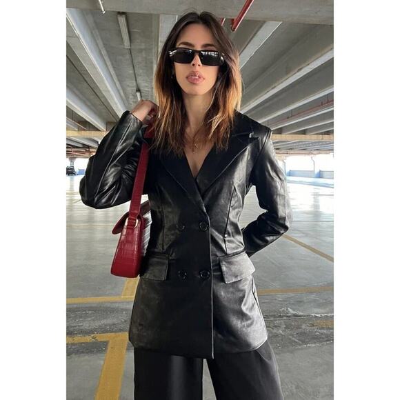 Princess Polly BLACK FAUX LEATHER DOUBLE BREASTED BLAZER JACKET PLUS SZ 20 NEW - Picture 3 of 16